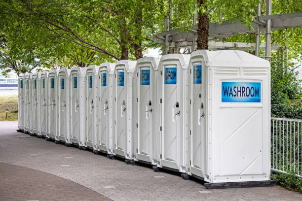Best Portable restroom trailer rental  in Gilbert, AZ