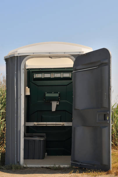 Best Portable restroom trailer rental  in Gilbert, AZ
